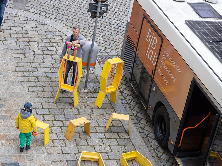 Das Bus-Labor am Minoritenplatz